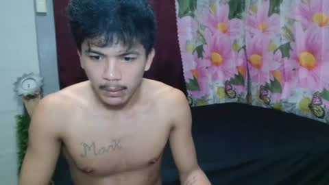 Snapshot of kyle_lourence chatting on 06-21-26, 04:04 kyle_lourence online show from 06-21-26, 04:04