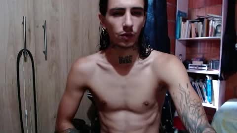 Snapshot of kyleer77 chatting on 11-09-25, 08:40 kyleer77 online show from 11-09-25, 08:40