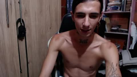 Snapshot of kyleer77 chatting on 05-29-26, 04:38 kyleer77 online show from 05-29-26, 04:38