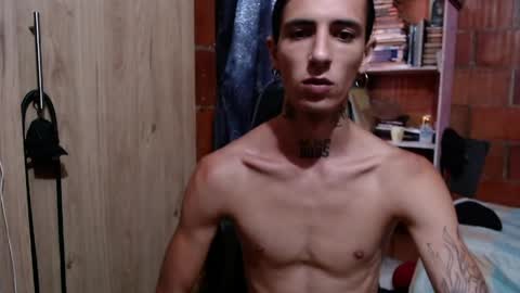 Snapshot of kyleer77 chatting on 06-01-26, 06:53 kyleer77 online show from 06-01-26, 06:53