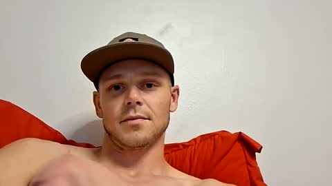 Snapshot of kylespade727 chatting on 09-30-25, 01:43 Thickcock813 online show from 09-30-25, 01:43
