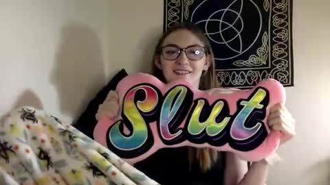 Kylianna online show from 01-17-26, 01:43