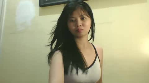 its me KYLIE online show from 11-22-25, 07:02