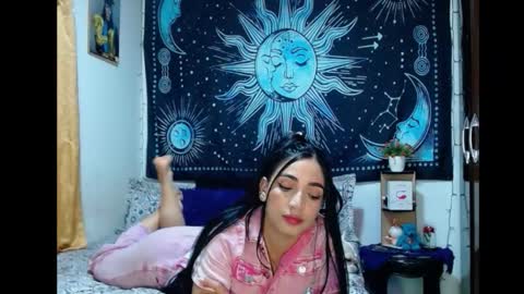 kylie online show from 11-17-25, 10:04