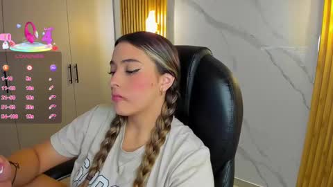  KYLIE  online show from 09-23-25, 03:09