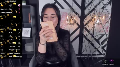 Kylie online show from 01-21-25, 03:10