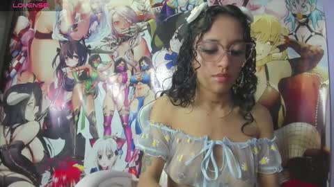 Snapshot of kylie_moan chatting on 09-20-25, 03:40 KYLIE online show from 09-20-25, 03:40