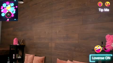 Kylie online show from 01-19-25, 08:51