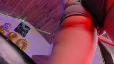   online show from 03-25-26, 11:55