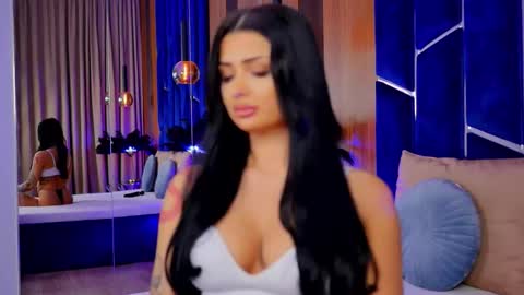 Jenny online show from 11-24-25, 09:14