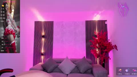 Snapshot of kyliie_jones chatting on 02-15-25, 11:06 KYLIE online show from 02-15-25, 11:06