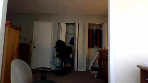 Snapshot of kym12672 chatting on 06-15-26, 04:20 kym12672 online show from 06-15-26, 04:20