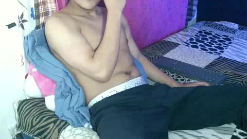 kym629357 online show from 11-30-25, 07:18