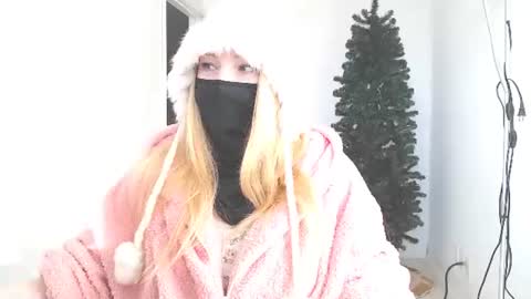 Snapshot of kymchi chatting on 12-14-25, 07:51 Check Out My NSFW OnlyFans Link On Bio online show from 12-14-25, 07:51