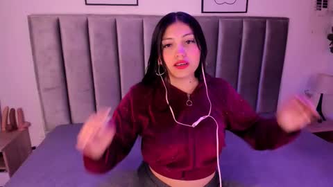 Emily  Laila  online show from 10-28-25, 12:09