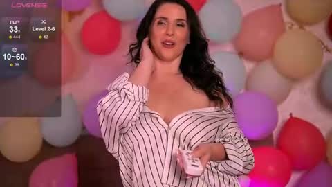 Snapshot of kyracase chatting on 06-29-26, 05:35 Maria online show from 06-29-26, 05:35