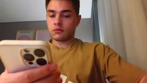 Snapshot of kyranbrauny chatting on 08-04-26, 03:58 Ken online show from 08-04-26, 03:58