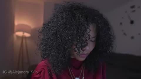 schedule 300 pm - 1100pm colombia time online show from 09-29-25, 11:31