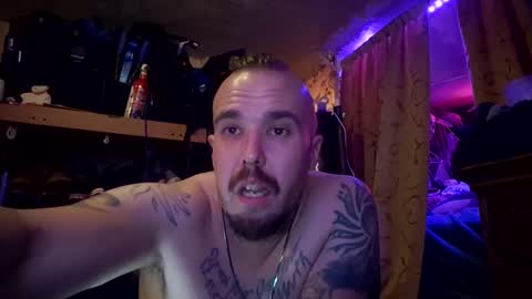 kyrowho online show from 02-03-25, 09:18