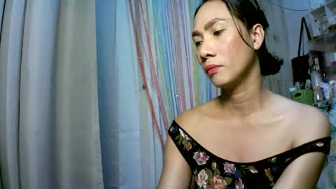 kyutshyne online show from 02-04-25, 02:07