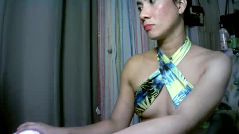 kyutshyne online show from 02-19-25, 02:44