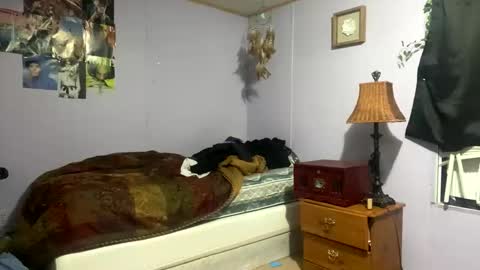 Lily online show from 04-10-26, 01:00