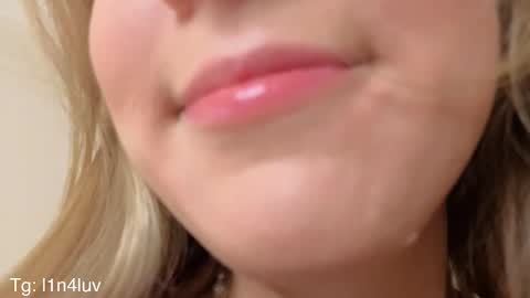 lina online show from 10-31-25, 09:16