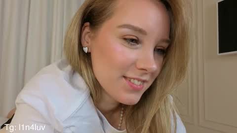 lina online show from 11-11-25, 09:26