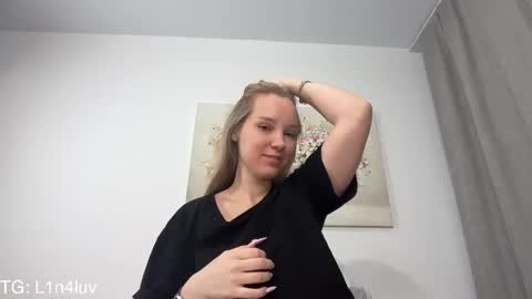 lina online show from 02-23-26, 04:32