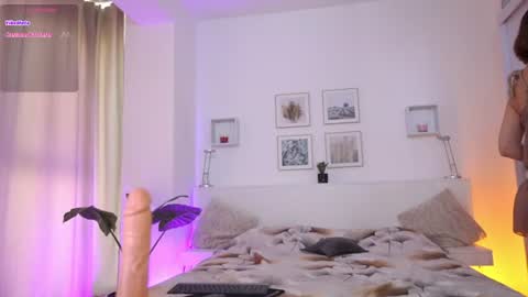 Viktoria White  online show from 06-25-26, 07:02