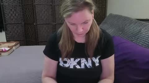 Snapshot of l4dyc4pricorn76 chatting on 02-23-26, 01:47 l4dyc4pricorn76 online show from 02-23-26, 01:47