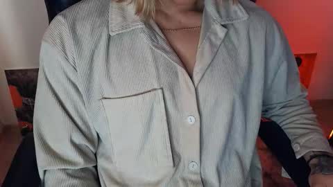 Snapshot of l_adonis_l chatting on 03-21-26, 07:35 Adonis online show from 03-21-26, 07:35