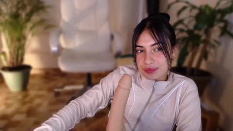 l_e_a online show from 12-04-24, 03:37