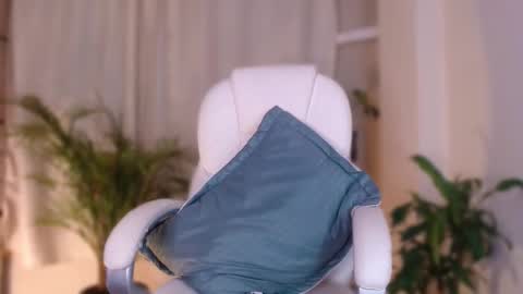 l_e_a online show from 03-01-25, 08:45