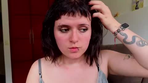 Hanna FREE ONLYFANS  online show from 04-11-26, 07:51