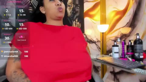 Snapshot of la_indiia chatting on 12-04-25, 01:09 la_indiia online show from 12-04-25, 01:09