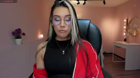 T A T I A N A online show from 07-07-26, 11:36
