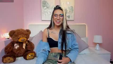 T A T I A N A online show from 07-08-26, 11:48