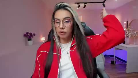 T A T I A N A online show from 07-11-26, 11:13