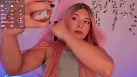 Victoria  online show from 03-29-26, 02:22