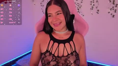 Victoria  online show from 04-04-26, 12:09