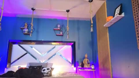 Cris  online show from 10-01-25, 12:22