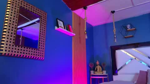Snapshot of laady_brownn chatting on 05-06-26, 11:15 Cris online show from 05-06-26, 11:15