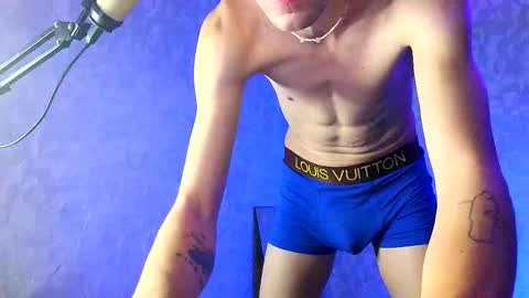 Marco online show from 03-10-25, 01:56