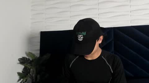 labrinthteasing online show from 01-18-26, 01:37