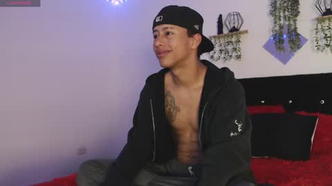 labrinthteasing online show from 04-08-26, 12:05