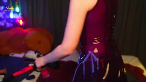 Latex Lacie online show from 02-05-26, 06:45