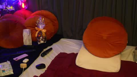 Latex Lacie online show from 03-11-26, 05:52