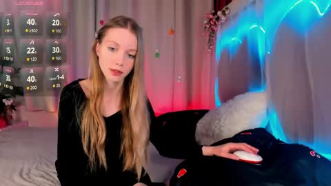 Lada online show from 03-31-26, 05:52