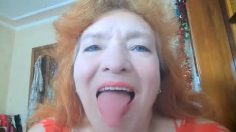 Snapshot of ladamay chatting on 06-08-26, 08:58 LadaMay online show from 06-08-26, 08:58
